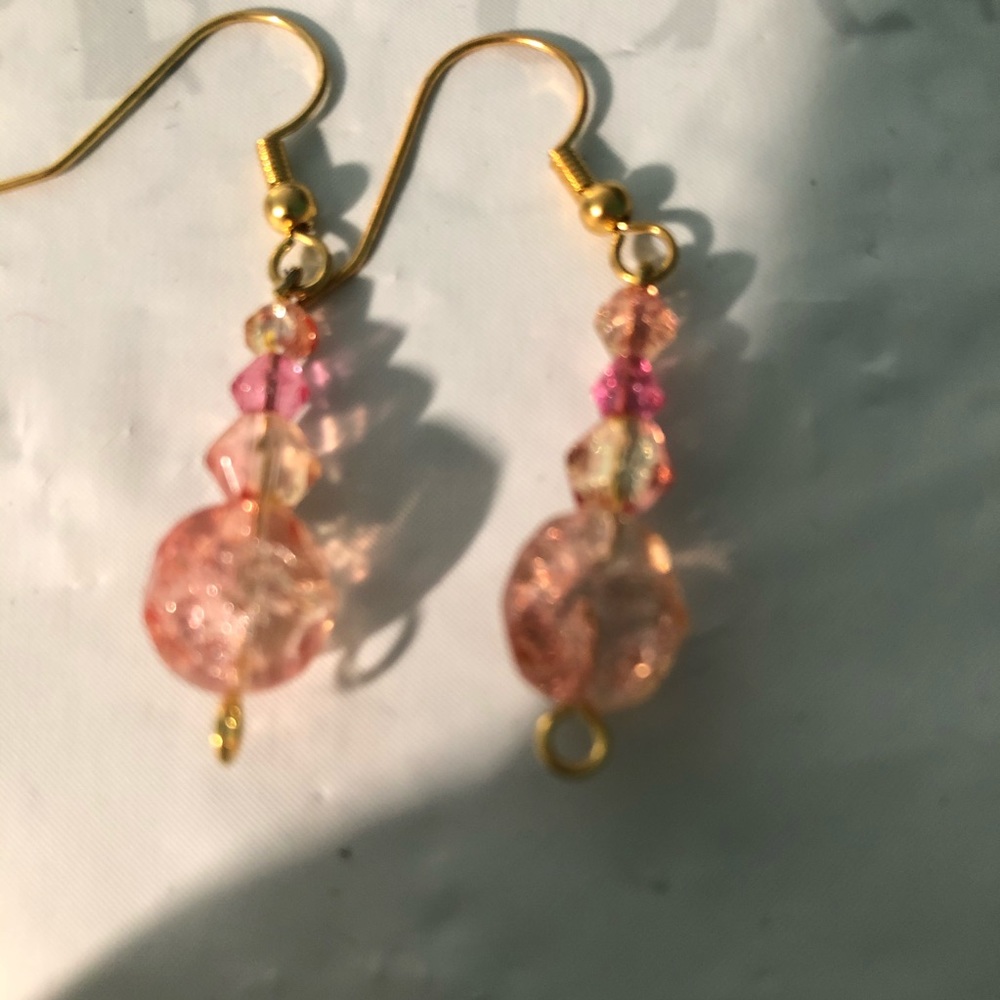 Handmade-sparkle-pink-dangling-earrings